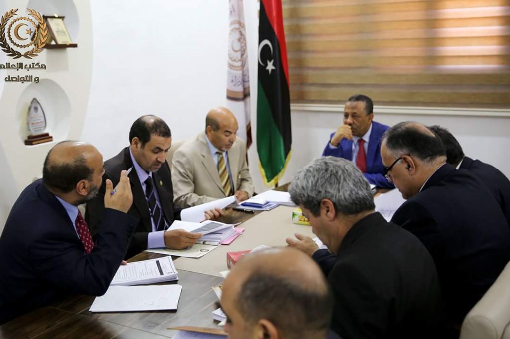 بعد إيقافه للترتيبات المالية 2018 بسبب تقرير ديوان المحاسبة .. المصرف المركزي يشكك في التقرير وقانونيته