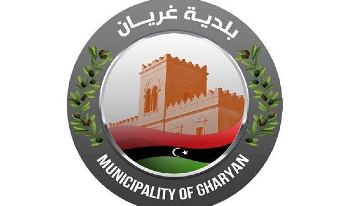 الحرس البلدي غريان ينظم حملة على المحال التجارية ومستودعات الغاز
