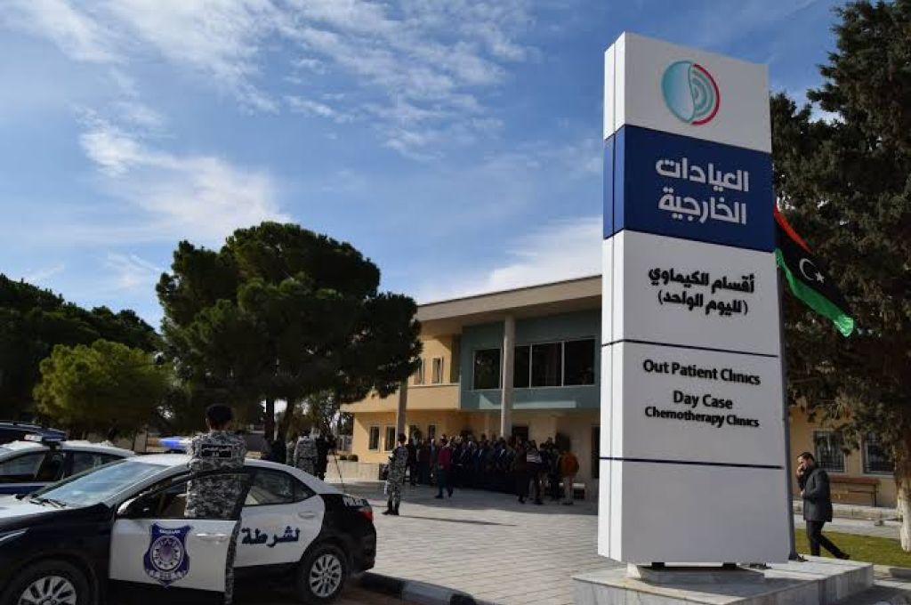 خاص.. فريق السيولة بالمركزي يفصح لصدى عن تسليم فروع التجاري بالجبل الغربي 26 مليون