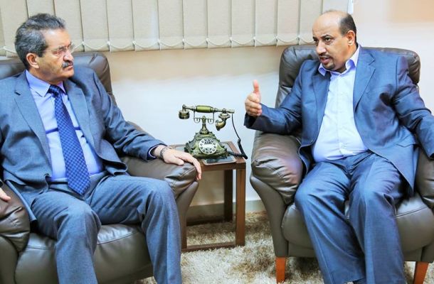 معيتيق يلتقي وكيل وزارة الصحة لإستعراض مجموعة من المشاكل