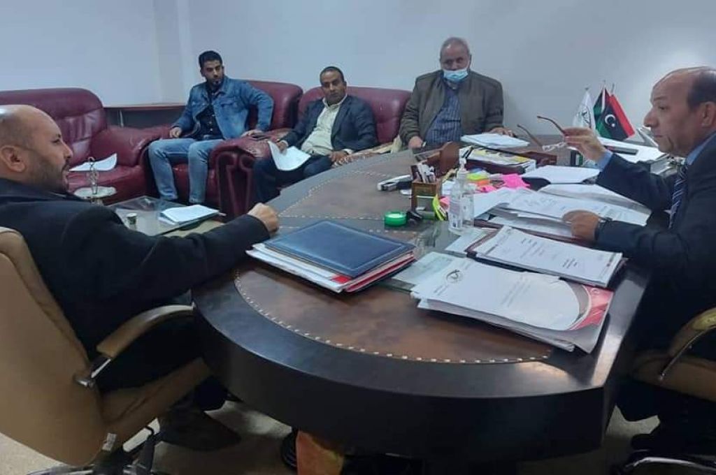 مصرف الوحدة فرع زليتن يعلن جاهزية دفعة من البطاقات جديدة الإصدار والصلاحية