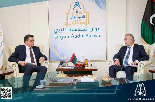 اجتماع بين "المبروك" و"بن قدارة" لمناقشة الملفات المالية المتعلقة بقطاع النفط