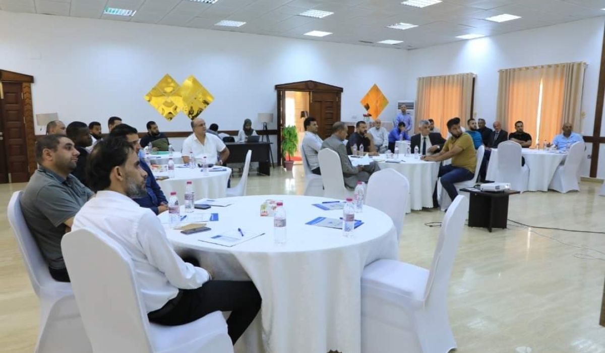 ديوان المحاسبة يشارك في افتتاح الدورة لرقابة الإلتزام بمناطق ليبيا
