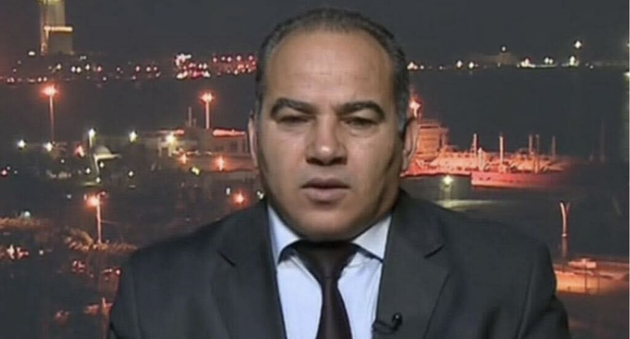 خاص.. رغم إيقاف العمل به لفترة.. الجمارك تستأنف جباية الرسم الإضافي على الواردات من جيوب الليبيين وتستند على قرار وزير مقال
