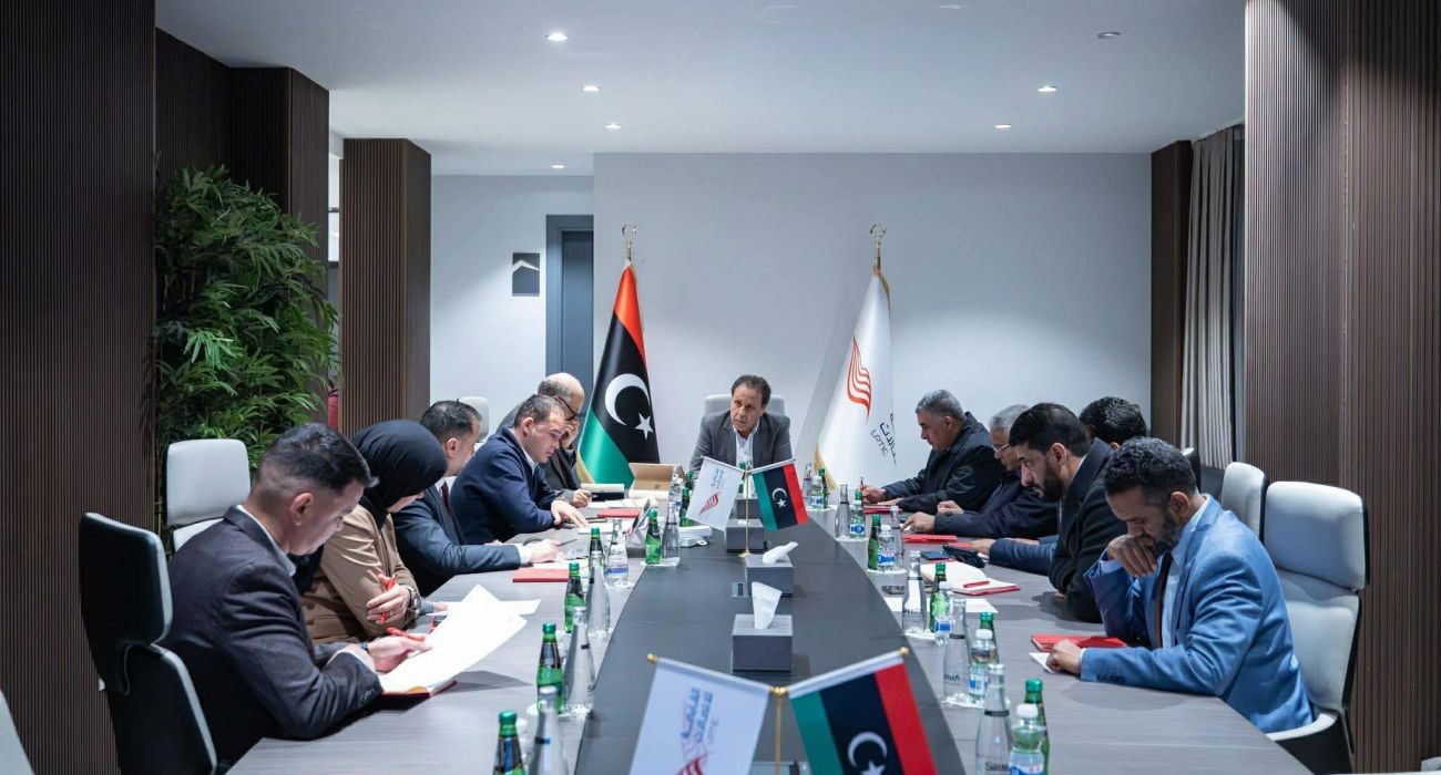 ايقاف لجنة التفاوض والمراجعة والتدقيق في سداد الديون المستحقة على ليبيا بتونس