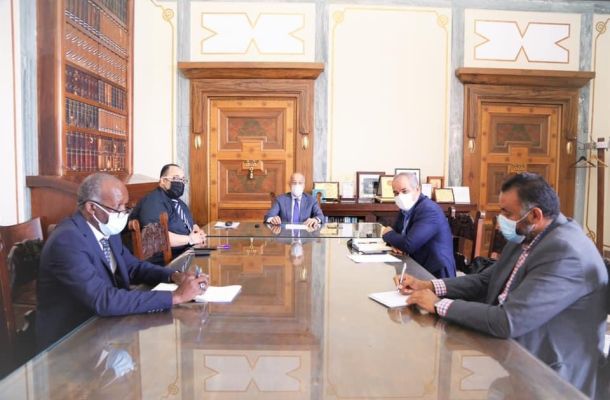 صنع الله يجتمع مع رئيس جهاز حرس المنشآت النفطية