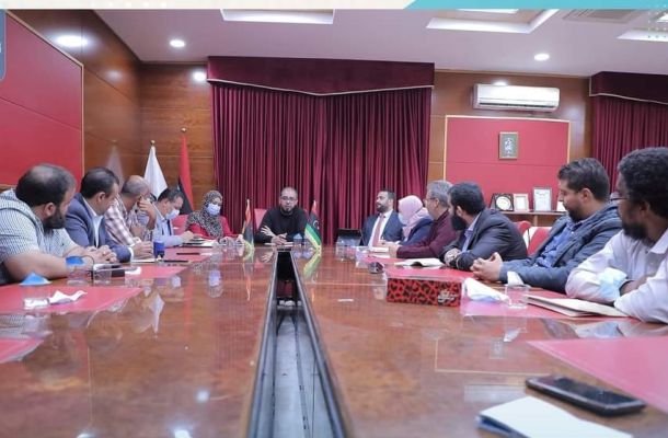 الهيئة العامة لتشجيع الإستثمار وشؤون الخصخصة تبحث أوجه التعاون مع وزير الاقتصاد والتخطيط التونسي