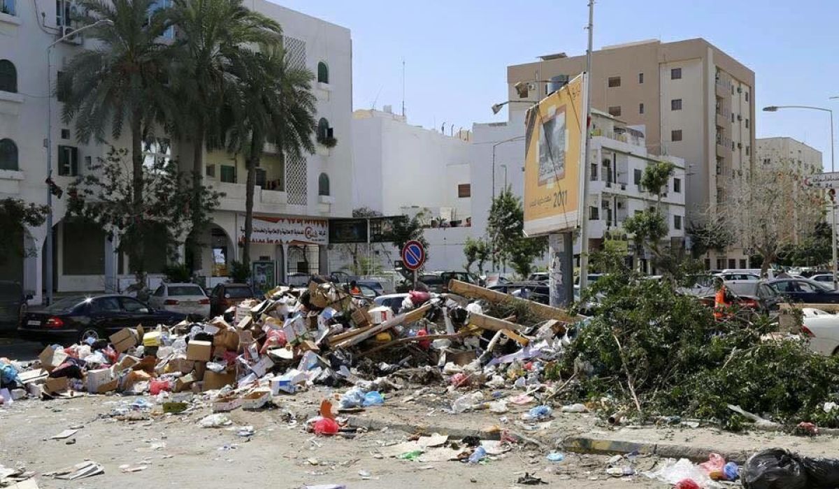 أزمة القمامة تتصاعد بطرابلس والرئاسي يعجز عن التنفيذ