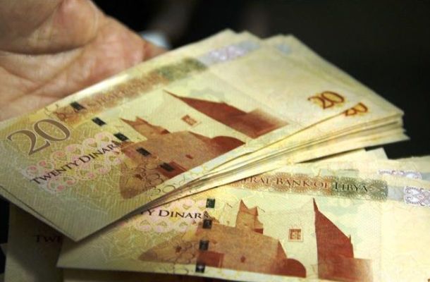 خبير يتوقع إعادة تصدير النفط من جديد … ولكن بشروط