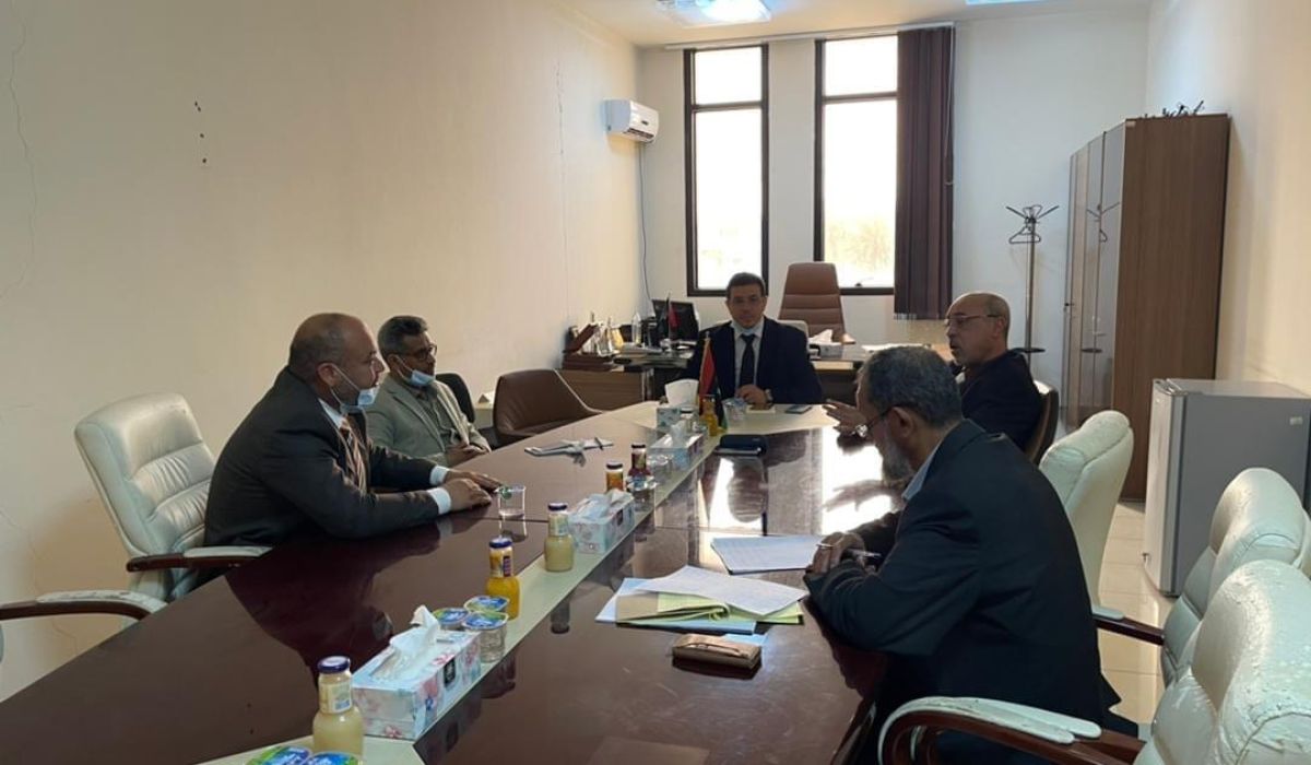 البرنامج الوطني للمشروعات الصغرى والمتوسطة يناقش آلية تمويل المشروعات الصغيرة والمتناهية الصغر