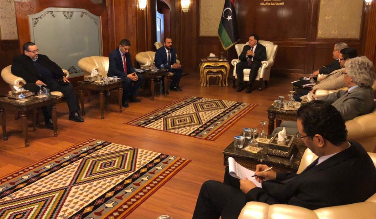 السراج يلتقي أعضاء رابطة الملاك المتضررين من القانون رقم (4)