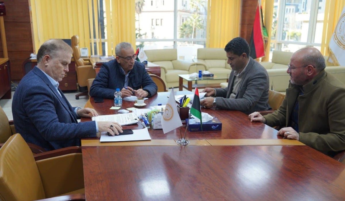 "الغاوي" يبحث المشاكل والمختنقات الناجمة عن استمرار توقف المخططات العمرانية