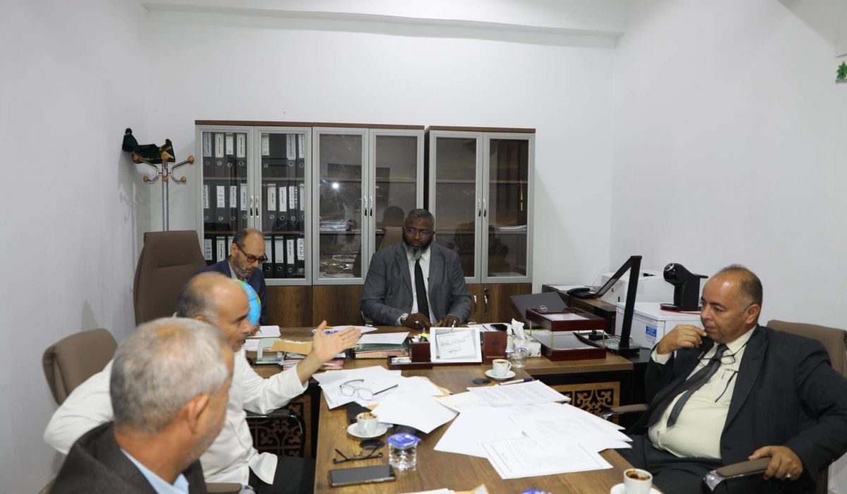 وزارة الاقتصاد تناقش توريد السلع والمنتجات الحلال الموردة للسوق الليبي