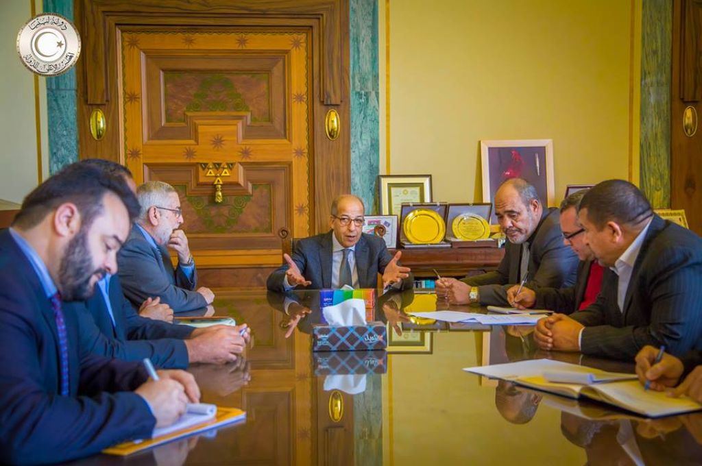 مركزي طرابلس يوافق على حفظ حق الأسر التى لم تستفد من برنامج بيع النقد الأجنبي في عام 2017