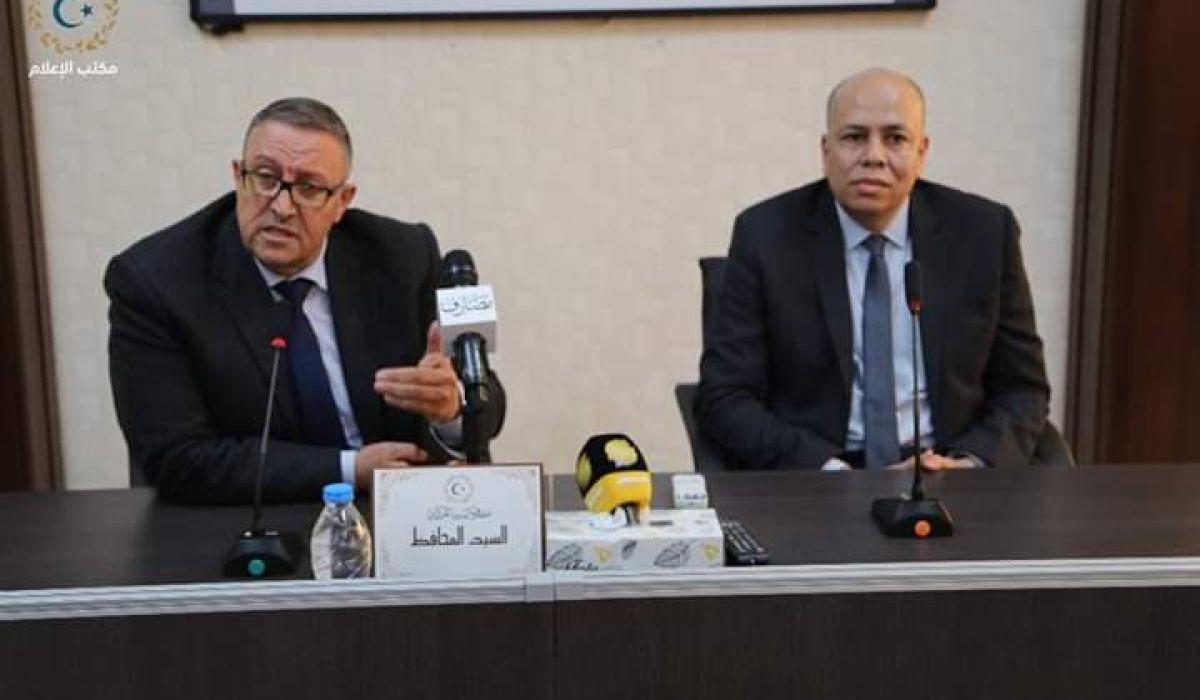 البنك العربي الدولي ينظم محاضرة حول المخاطر المالية لموظفي مصرف ليبيا المركزي بالبيضاء
