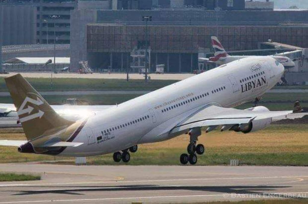 الوطنية للنفط تسلم معدات لضخ المياه في عدد من بلديات المنطقة الجنوبية