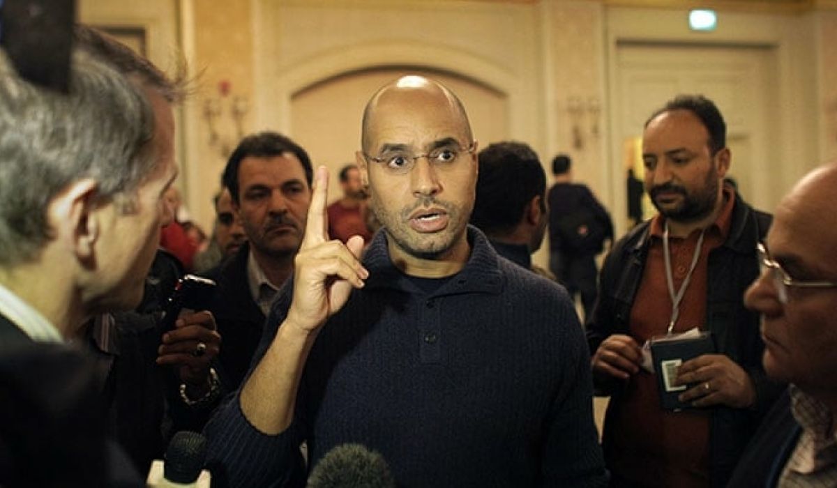 صحيفة فرنسية: عميل روسي يكشف عن علاقة سيف القذافي بالرئيس الفرنسي ماكرون ويعرض الكثير من الأدلة السرية