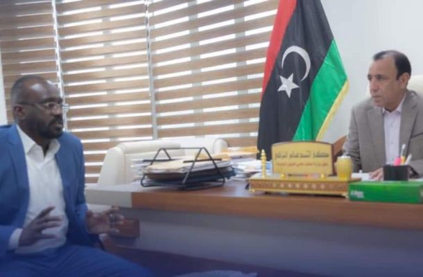 "الوطنية للنفط" تناقش المواضيع التي من شأنها تذليل الصعاب وحلحلة المشاكل التي تواجه القطاع