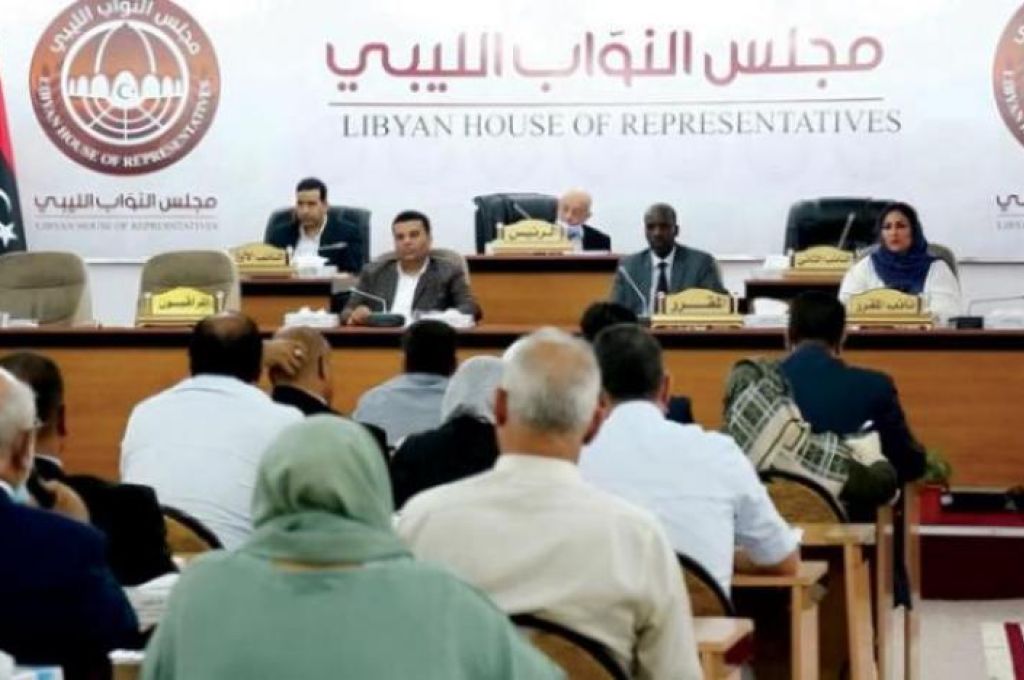 وفد حكومي يبحث تسهيل الحركة بمعبر رأس جدير