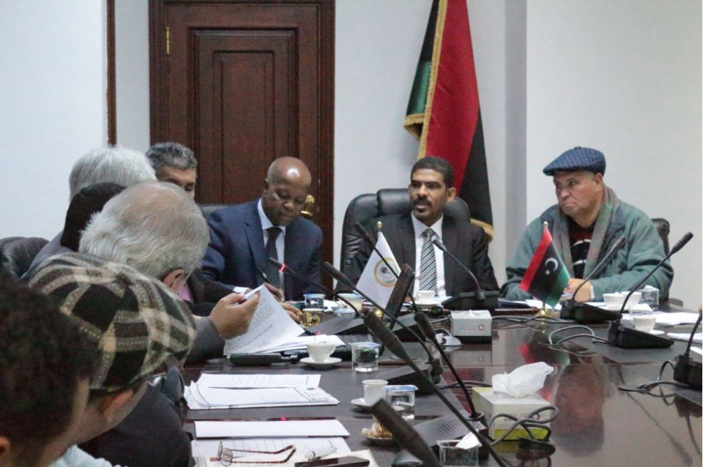 الديون محور اجتماع لجنة الشؤون الإقتصادية بالأعلى للدولة مع وفد المستشفيات التركية