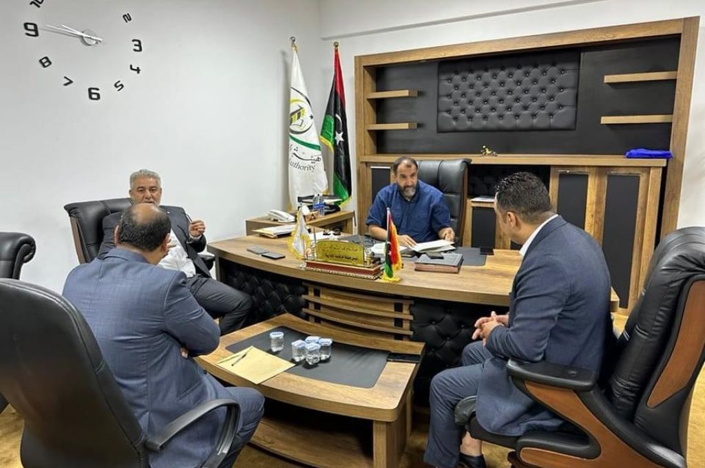 لجنة تنظيم معرض الأسر المنتجة بالمنطقة الوسطى تعقد أولى اجتمعاتها