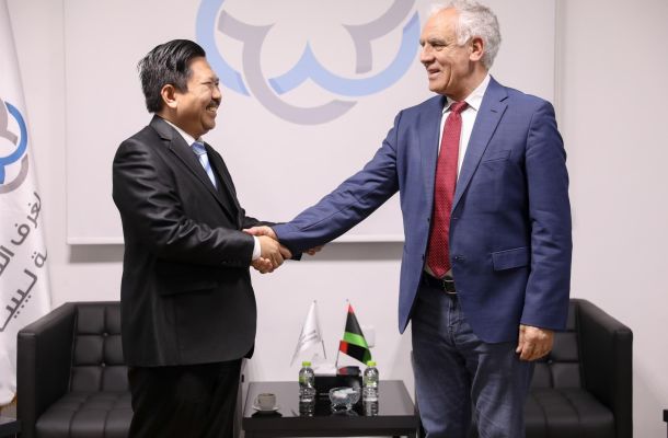 خاص.. بالوثائق: رئيس مصلحة السجل التجاري يتبث عمل المنظومة .. ويفند عدة أخبار