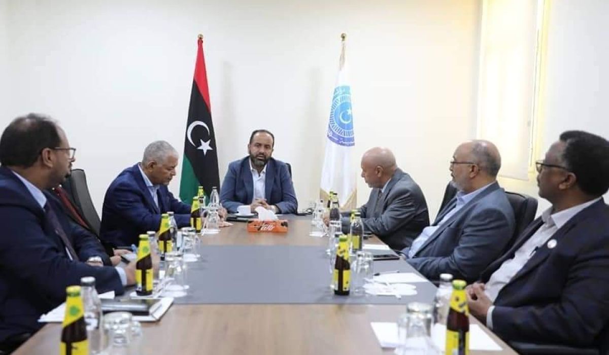 "الزادمة" يبحث مع وزراء الحكومة الليبية حلحلة المختنقات الطارئة بالمنطقة الجنوبية
