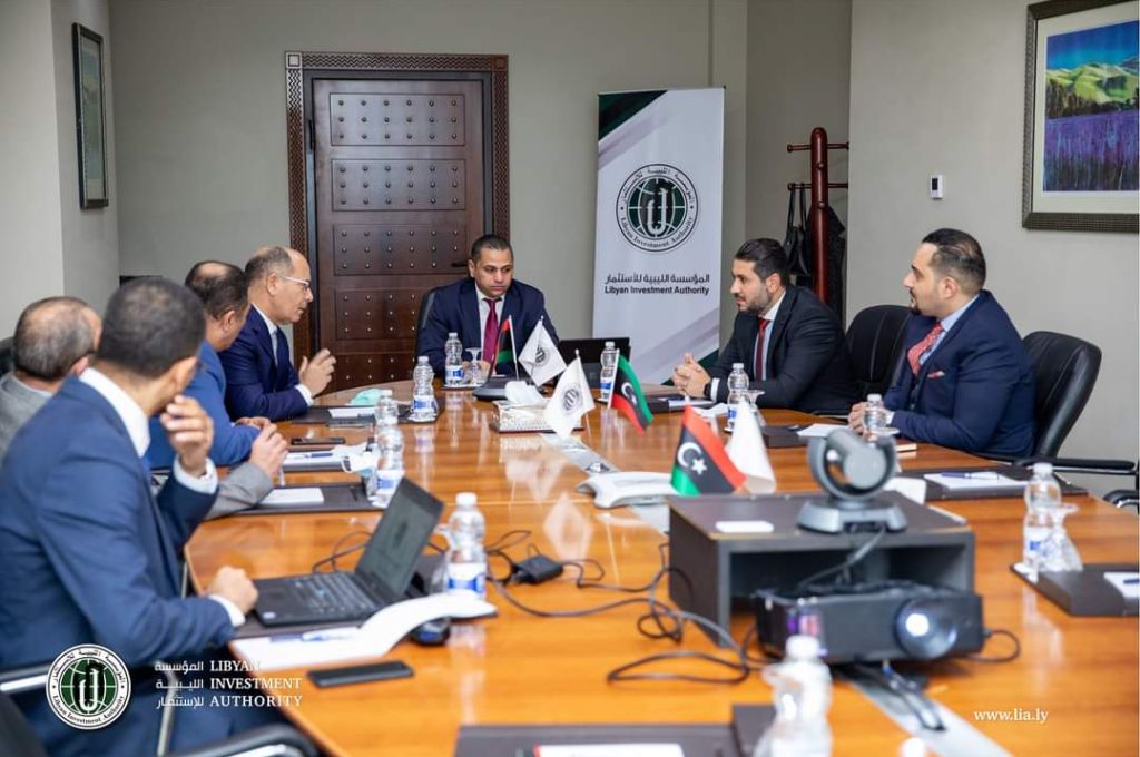 "صنع الله" يجتمع بالمبعوث التجاري لرئيس الوزراء البريطاني