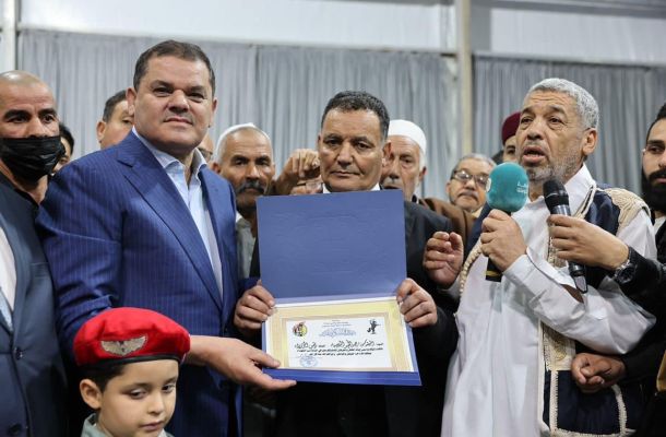 اجتماع نائب رئيس مجلس الوزراء ووزير الصحة بالحكومة الليبية لبحث آلية توظيف هيئة التأمين الطبي