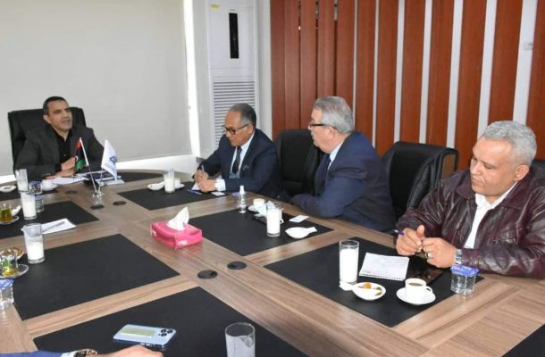 "العامة للكهرباء" تفيد بأن بعض شركات المقاولات تقوم بتنفيذ العديد من المساكن في ظل وجود شبكة كهربائية قد تضطر لقطع التيار الكهربائي في أي لحظة