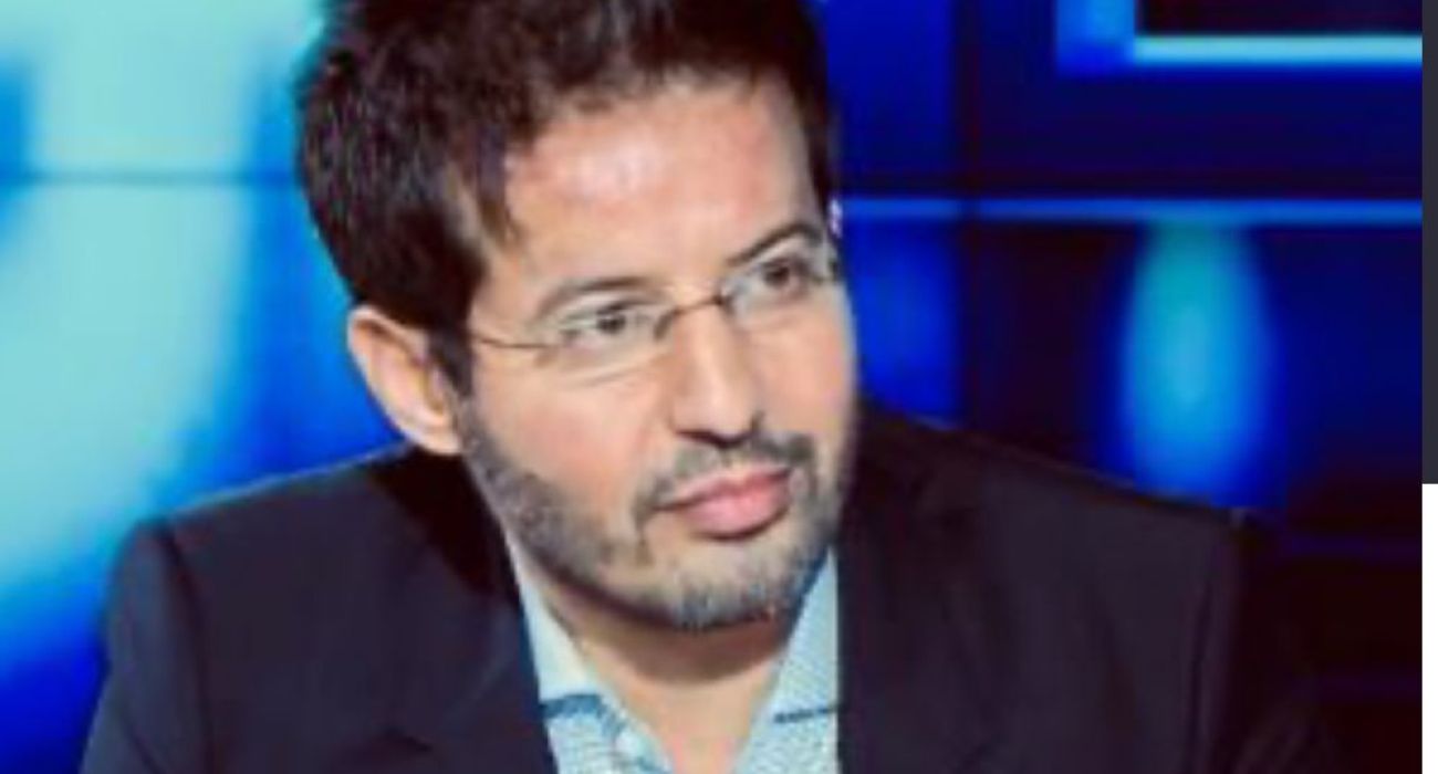 وكيل بلدية الكفرة يلتقي رئيس هيئة المواصلات و عقود الصيانة محور الإجتماع