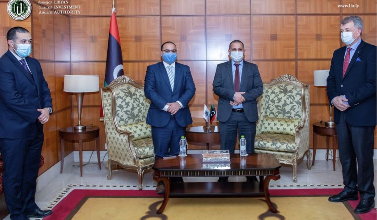 محمود يبحث مع وزير المالية المالطة الاستثمارات الليبية