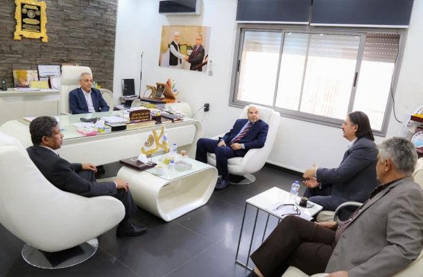 "مراجع غيث": نتساءل عن رفض عدة جهات اتفاق فتح النفط فهو خالٍ من السلطة ... وانهيار المصارف بالشرق سيجر البنوك الأخرى