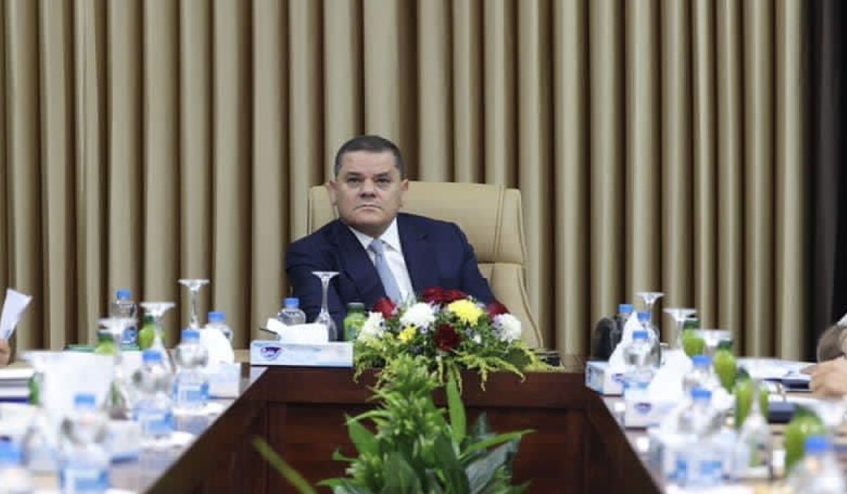 الدبيبة يجري اجتماعاً لمتابعة الأوضاع بمعبر رأس جدير الحدودي
