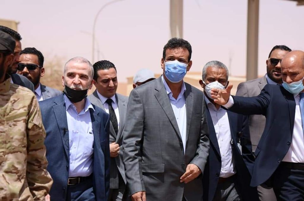 خلال زيارته إلى مستودع سبها النفطي… صنع الله يؤكد على استمرار وصول الوقود
