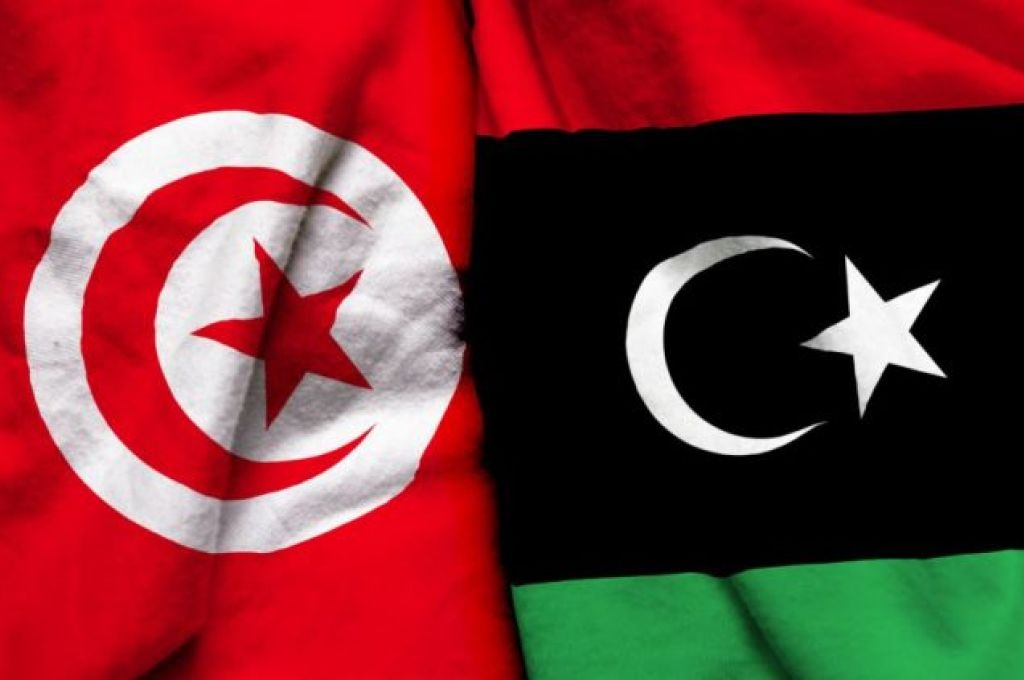 "الشريف": إدماج صغار التجار في المنظومة المصرفية خطوة لكبح السوق الموازية وتعزيز استقرار الدينار