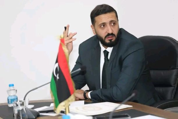ديوان المحاسبة يبدأ جولاته للاطلاع على تجهيزات الصحة ... ويكشف مستجدات حاويات جهاز الإمداد الطبي