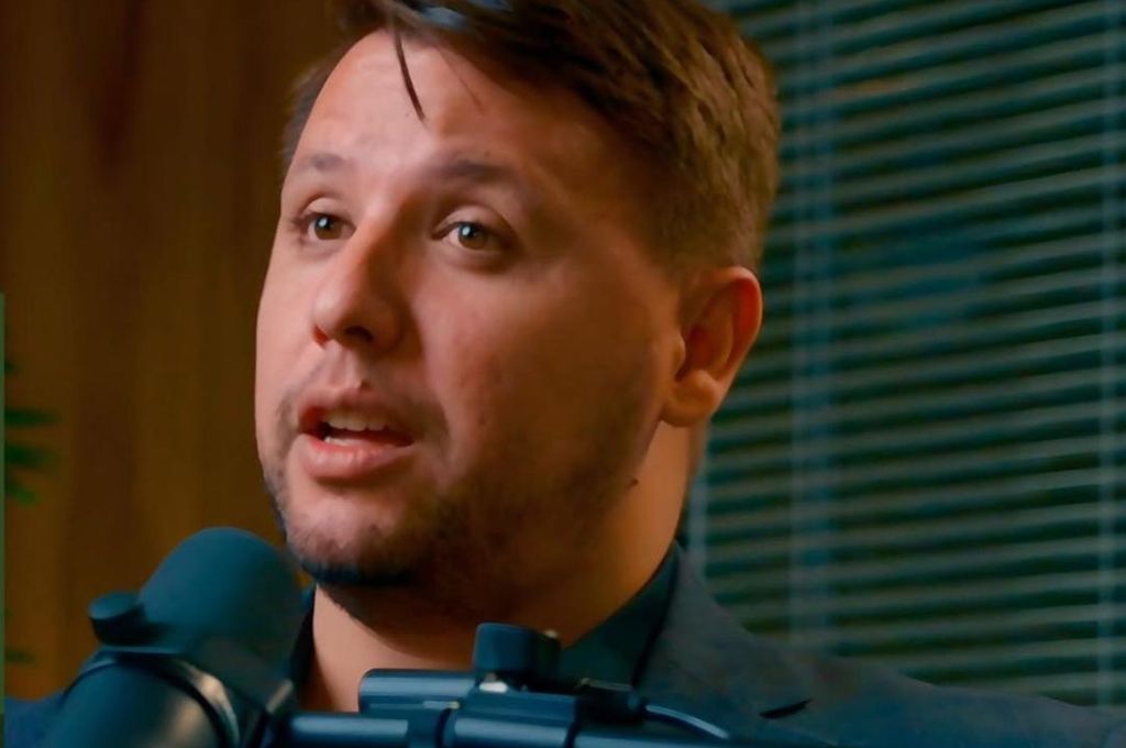 "شنيبيش" يكتب: شراهة الموسم وأمان الخدمات الإلكترونية: بين ازدهار المعاملات وضمان الحماية