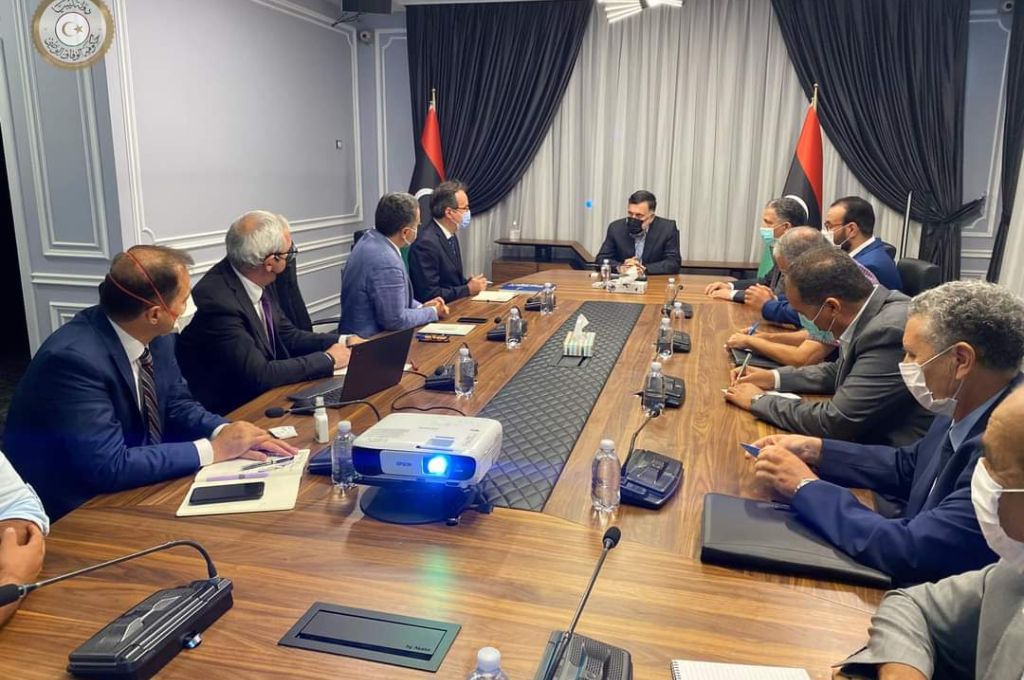 مجلس النواب "بطرابلس" يرحب بالتواصل مع كافة شرائح المجتمع ..ويؤكد على تشكيل فريق نيابي لجدولة مطالب المتظاهرين