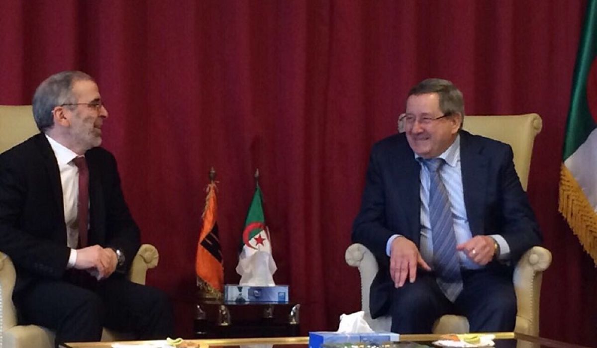 التوقيع على الدراسة المكمنية للحقل المشترك بين المؤسسة الوطنية للنفط و شركة سوناطراك