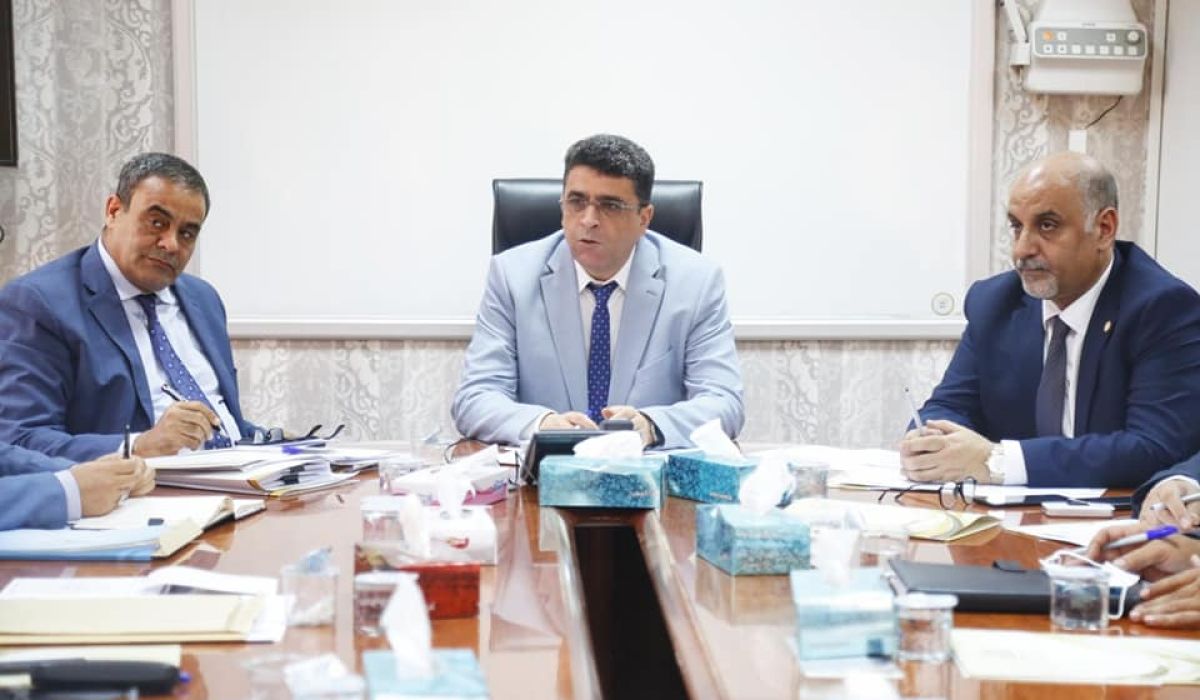 شكشك يناقش سبل استئناف عجلة التنمية وعدم استنزاف المبالغ المالية في سداد التزامات