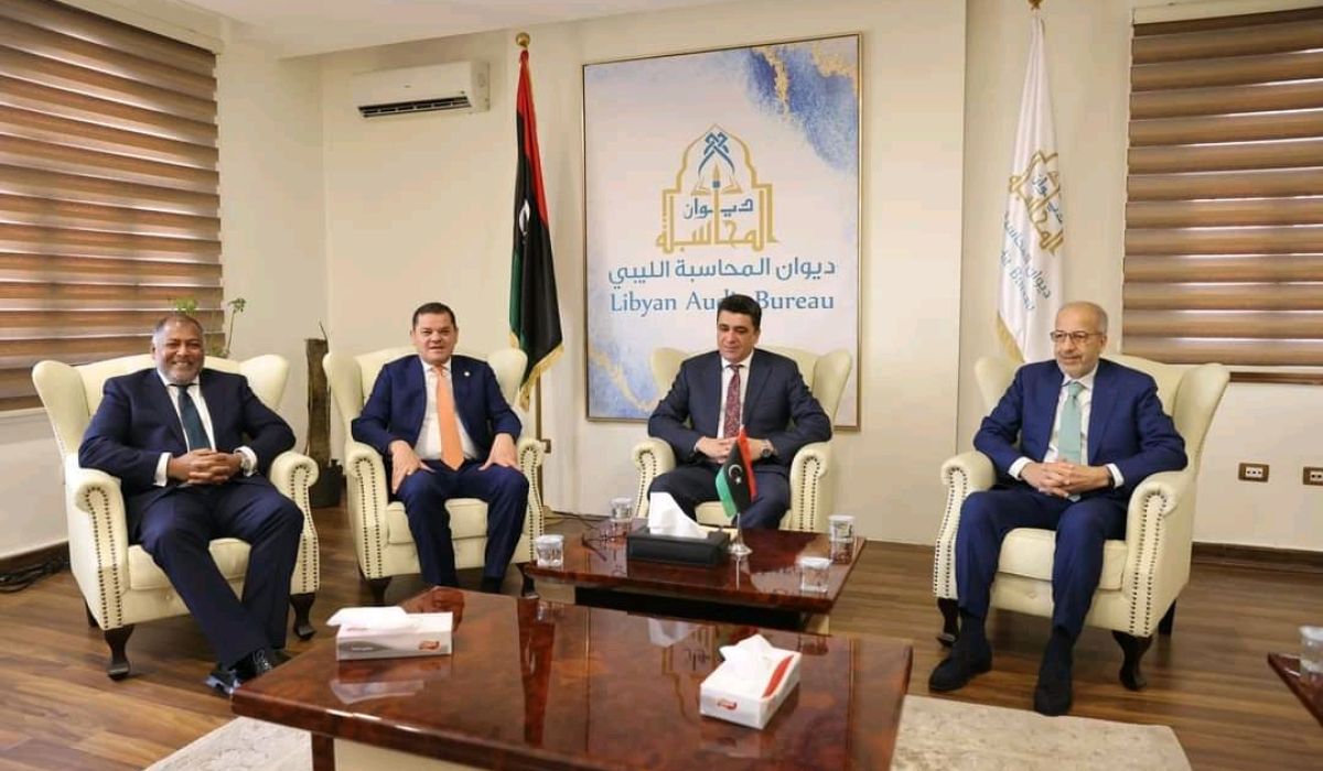 خلال اجتماعه مع شكشك والكبير.. الدبيبة يؤكد على ضرورة العمل على توطين العلاج بالداخل لدعم القطاع الخاص الصحي