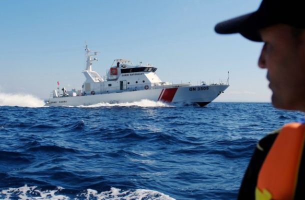 عبد الجليل ينذر مراقبي التعليم بالبلديات بإعفائهم من مهامهم فوراً وإحالتهم للتحقيق