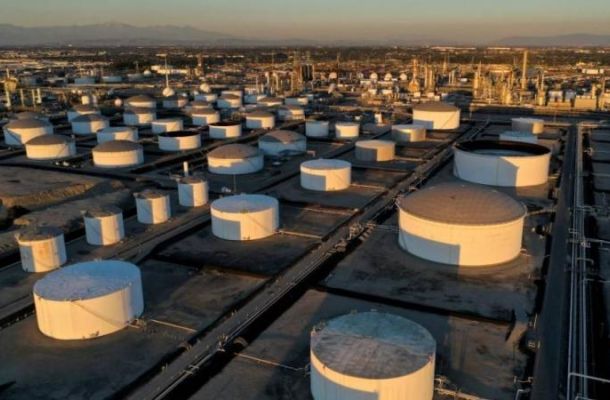 أفريكا إنتلجنيس: "المركزي" لا يزال غارقاً في أزمة إدارية