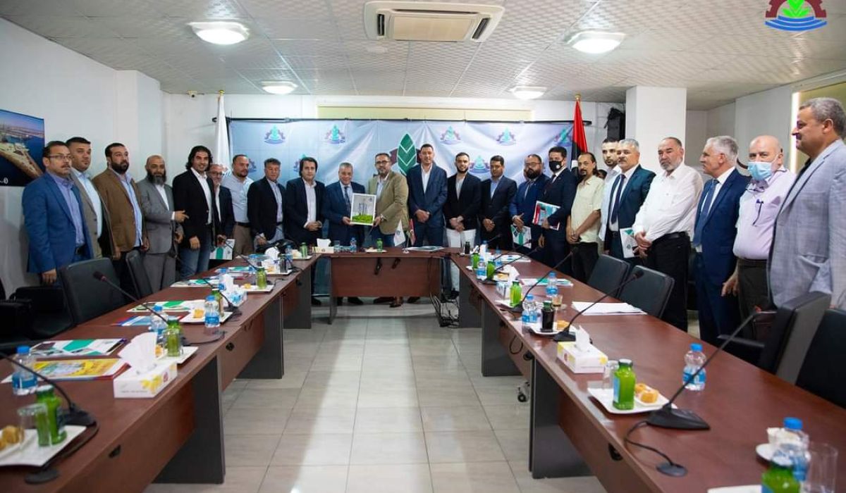 خلال اجتماعه مع سفير الجمهورية الجزائرية لدى ليبيا.. الرعيض يناقش أهمية المنتدى الاقتصادي الليبي الجزائري
