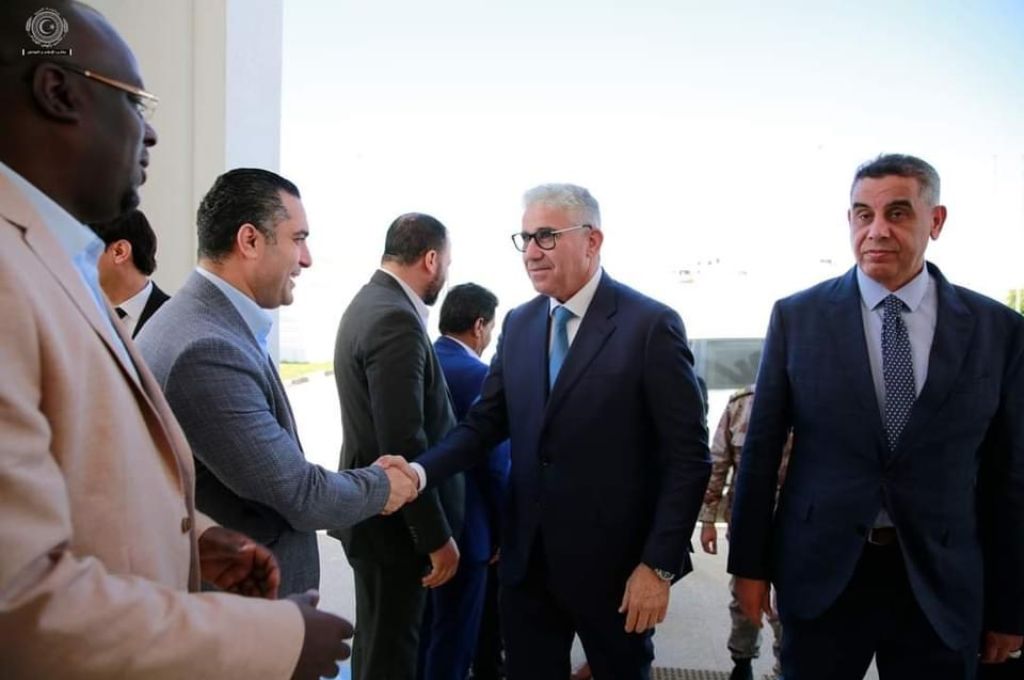 الدبيبة يبحث مع السفير الإيطالي لدى ليبيا تطوير التعاون النفطي بين البلدين