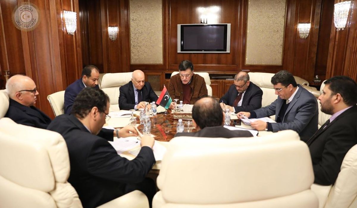 السراج يبحث مع المشري والكحيلي الوضع الاقتصادي والمالي للدولة