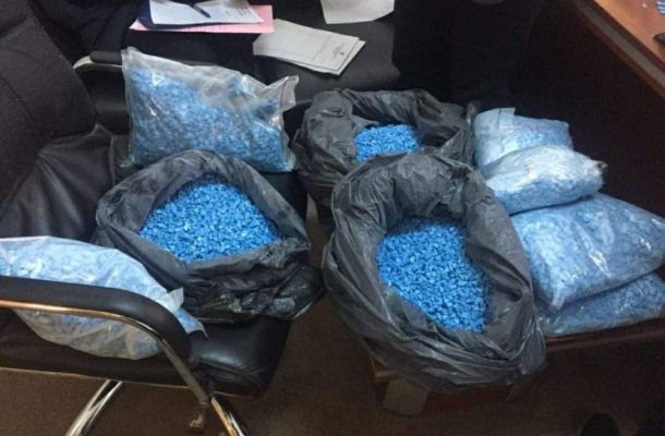 الوطنية للنقل البحري: دخول الناقلة "أنوار أفريقيا" لتفريغ 34 مليون لتر من البنزين