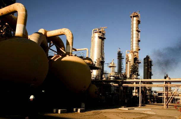الاستثمارات النفطية وتنمية البنوك على طاولة النقاش في قمة الطاقة والاقتصاد في طرابلس.. إنيرجي كابيتال باور تكشف التفاصيل