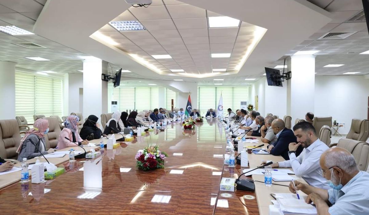 الإدارة العامة لتنمية الموارد البشرية تناقش عدة مواضيع مع مدراء التدريب بشركات القطاع